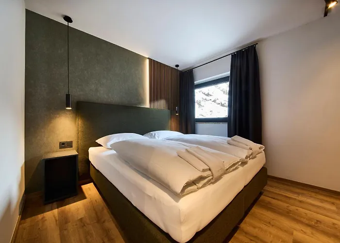 Mila * ザールバッハ・ヒンターグレム