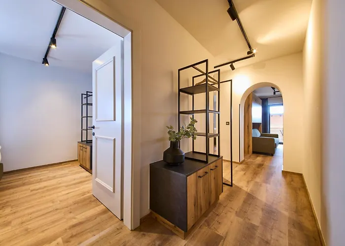 Mila ザールバッハ・ヒンターグレム