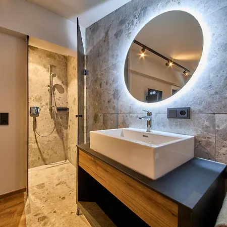 Mila Apartament *